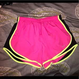 Size L Nike shorts
